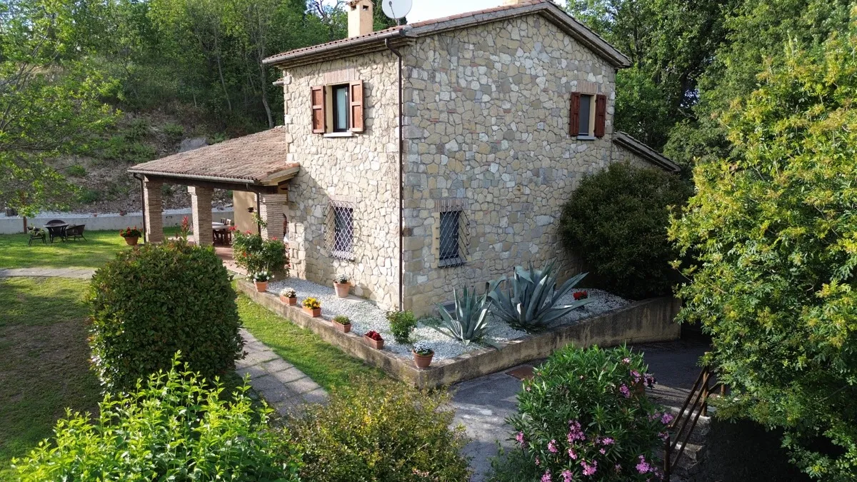 Facciata villa e giardino privato — Villa Le Venezie